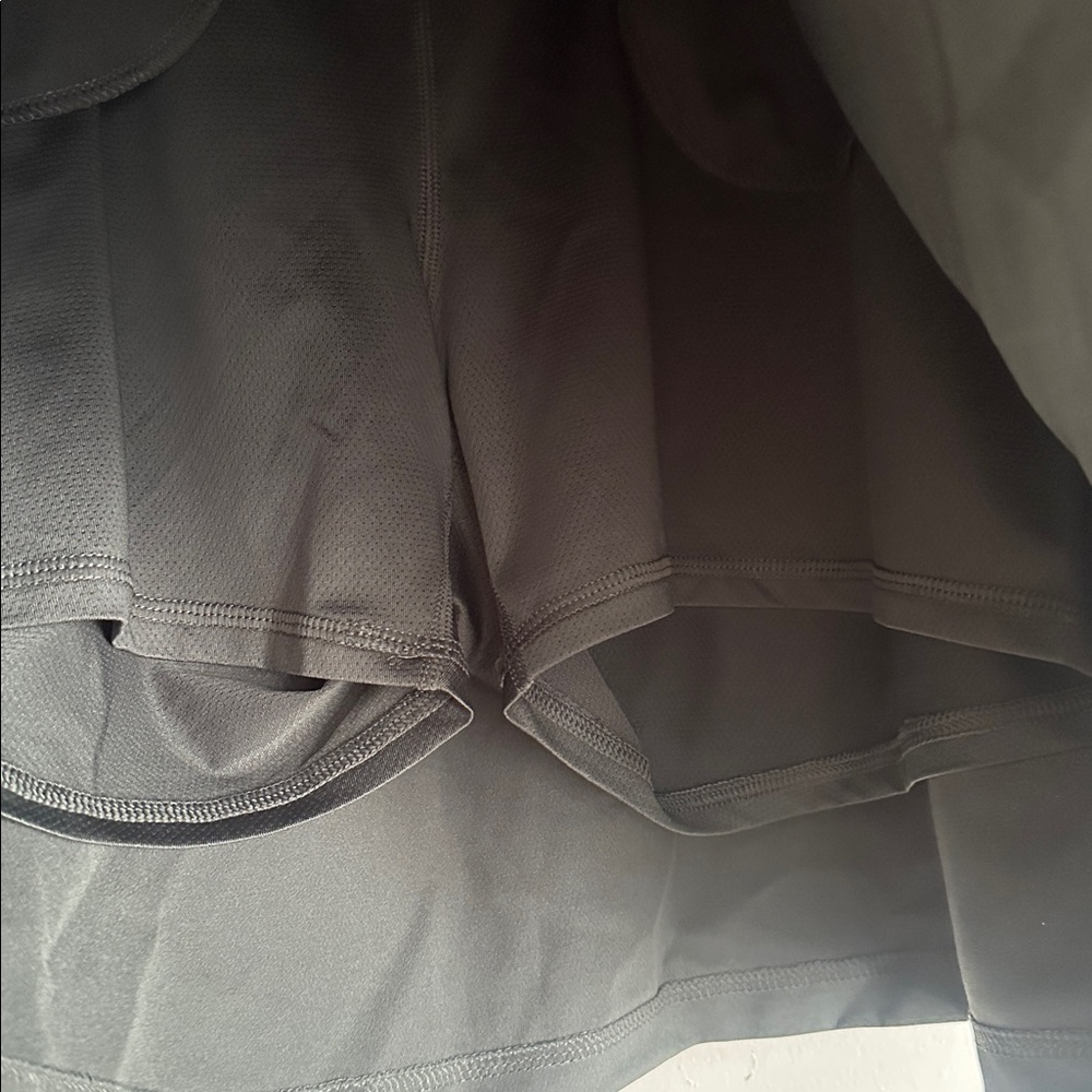 32 Degrees Cool Green Skort - Picture 3 of 4